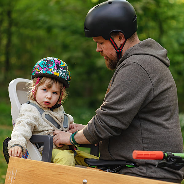 Puedo llevar a mi bebe en la bici?